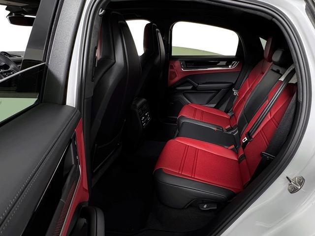 new 2025 Porsche Cayenne car, priced at $174,625