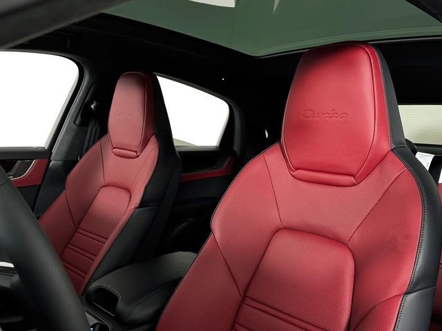 new 2025 Porsche Cayenne car, priced at $174,625