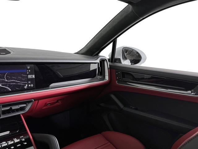 new 2025 Porsche Cayenne car, priced at $174,625