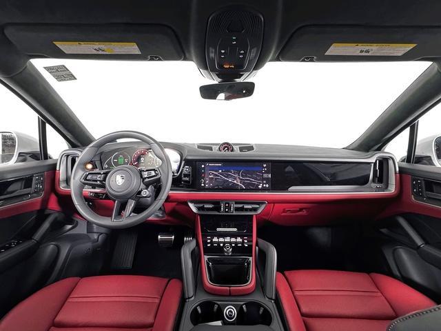 new 2025 Porsche Cayenne car, priced at $174,625