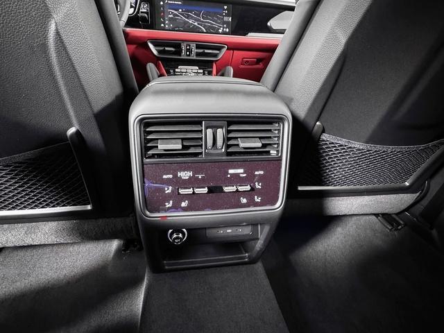 new 2025 Porsche Cayenne car, priced at $174,625