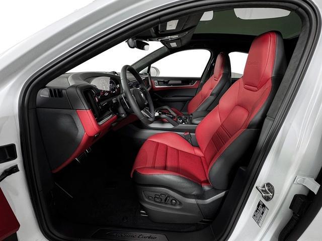 new 2025 Porsche Cayenne car, priced at $174,625