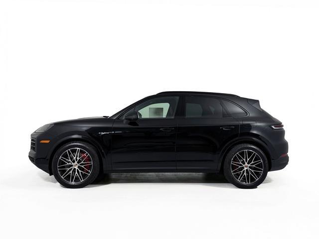new 2025 Porsche Cayenne car, priced at $126,565