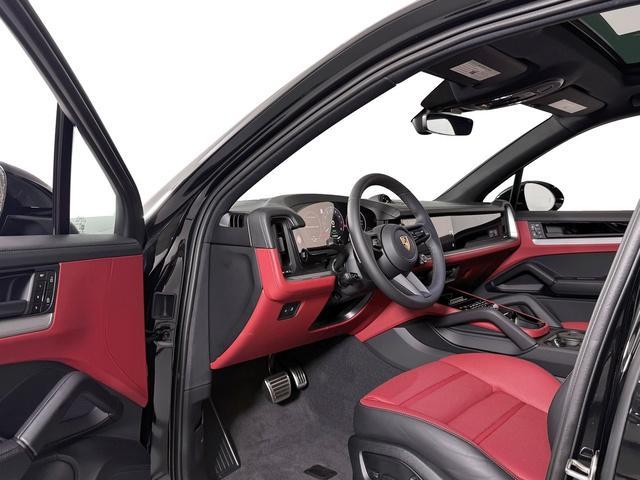 new 2025 Porsche Cayenne car, priced at $126,565