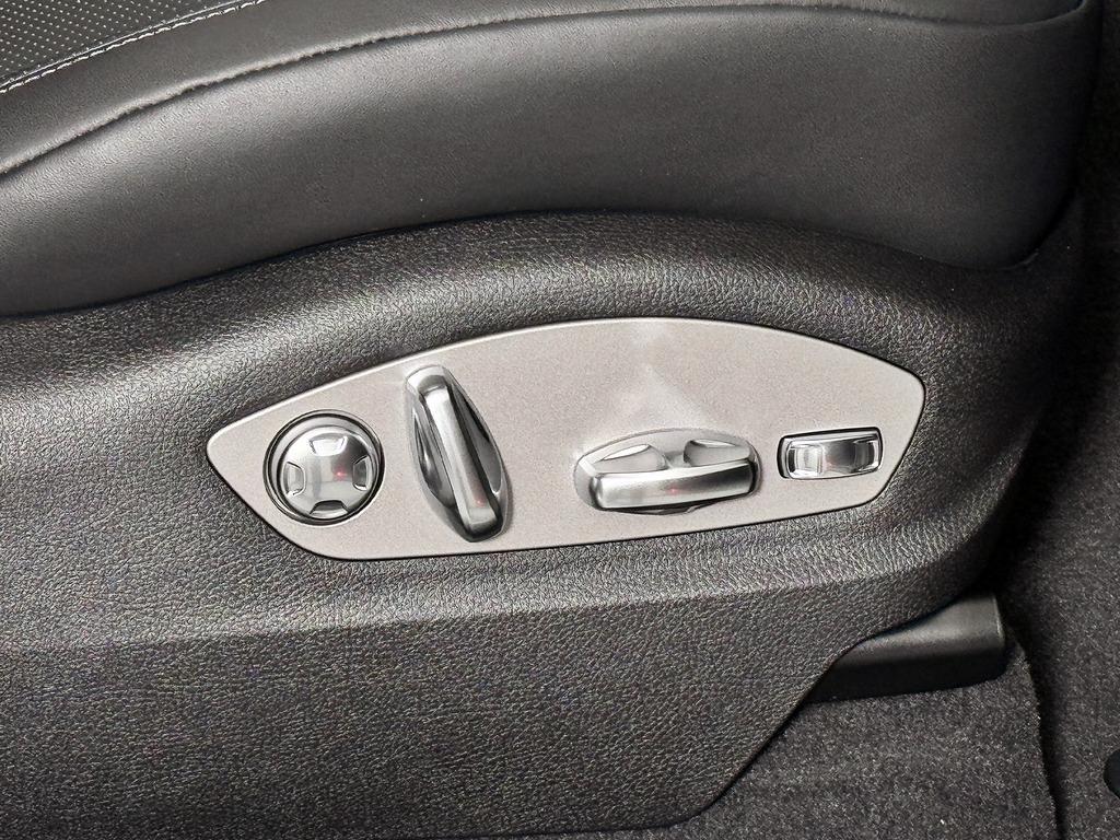 new 2025 Porsche Macan car, priced at $80,585