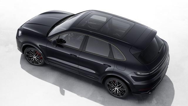 new 2025 Porsche Cayenne car, priced at $169,495