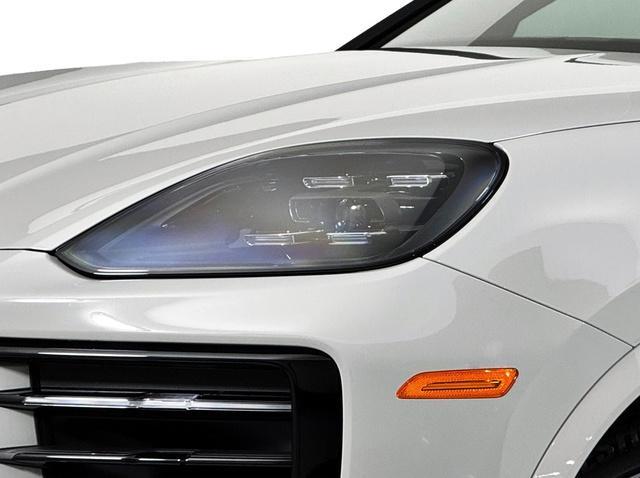 new 2025 Porsche Cayenne car, priced at $97,805