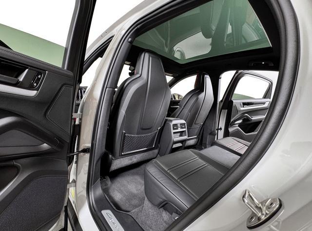 new 2025 Porsche Cayenne car, priced at $97,805