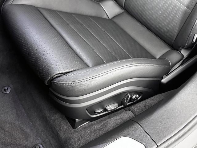 new 2025 Porsche Panamera car, priced at $118,555