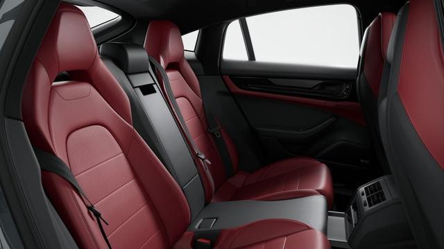 new 2025 Porsche Panamera car, priced at $127,355