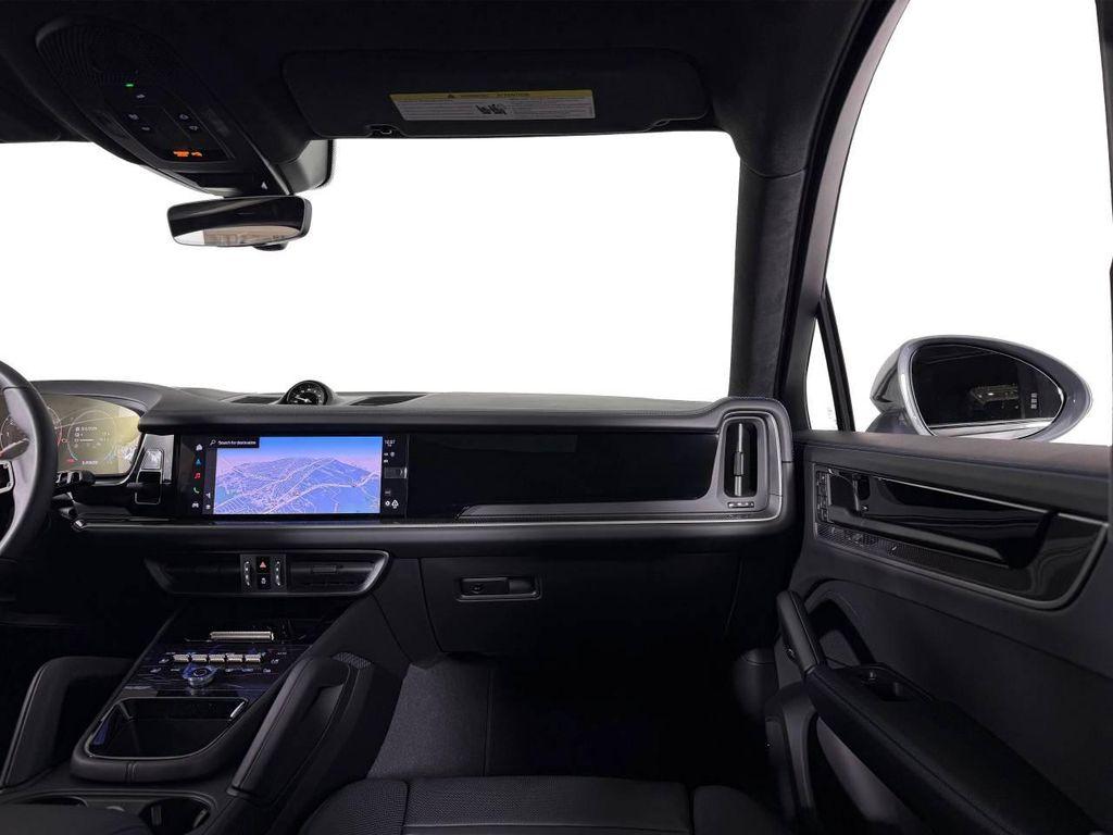 new 2025 Porsche Cayenne car, priced at $163,900