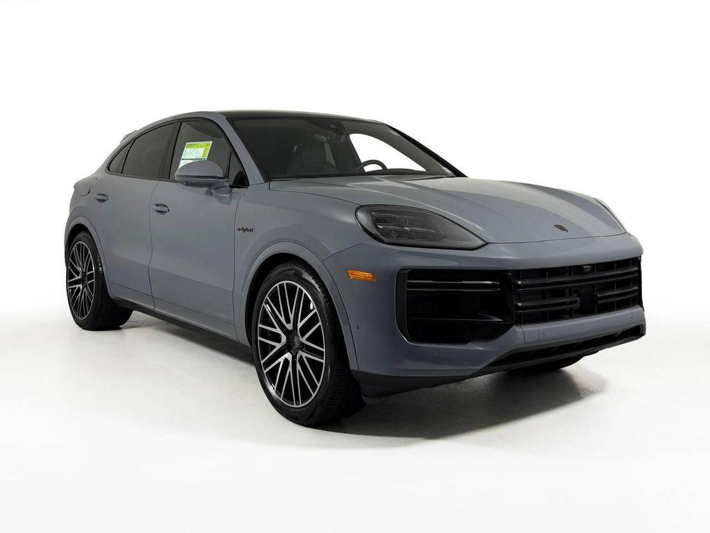 new 2025 Porsche Cayenne car, priced at $163,900