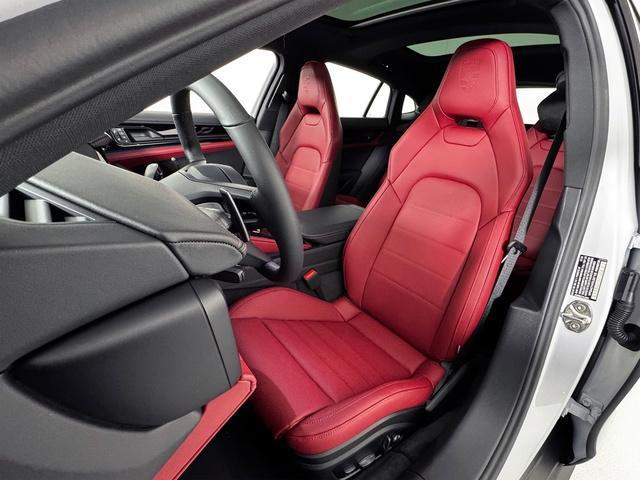 new 2025 Porsche Panamera car, priced at $128,185