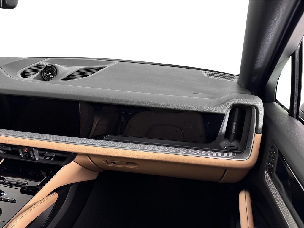 new 2025 Porsche Cayenne car, priced at $99,995