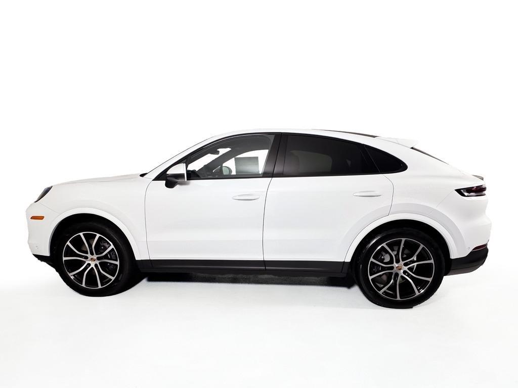 new 2025 Porsche Cayenne car, priced at $99,995