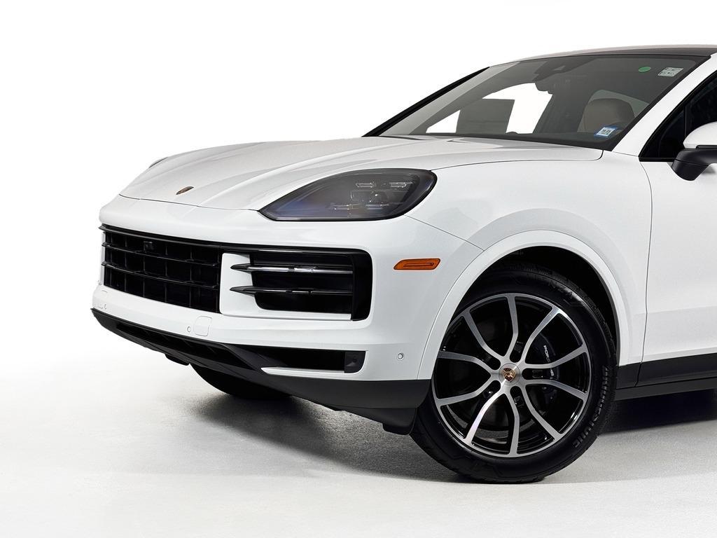 new 2025 Porsche Cayenne car, priced at $99,995