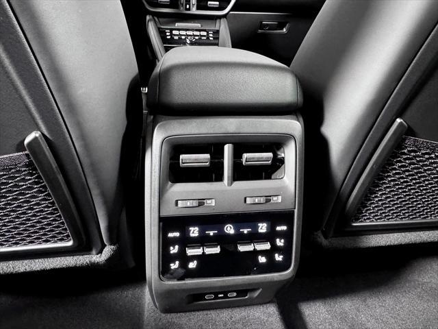 used 2025 Porsche Macan car