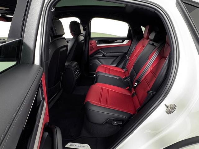 new 2025 Porsche Cayenne car, priced at $104,565