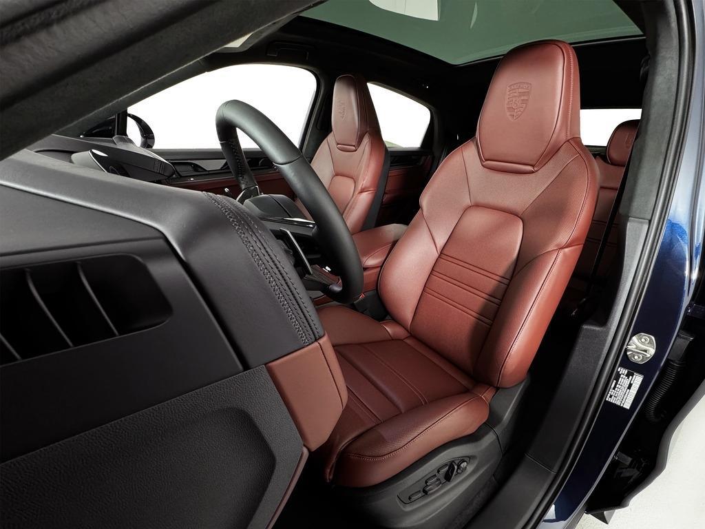 new 2025 Porsche Cayenne car, priced at $146,605