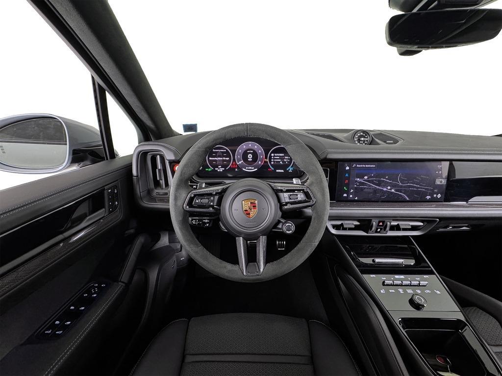 new 2025 Porsche Cayenne car, priced at $140,495