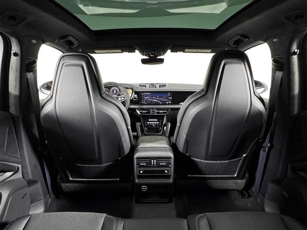 new 2025 Porsche Cayenne car, priced at $140,495