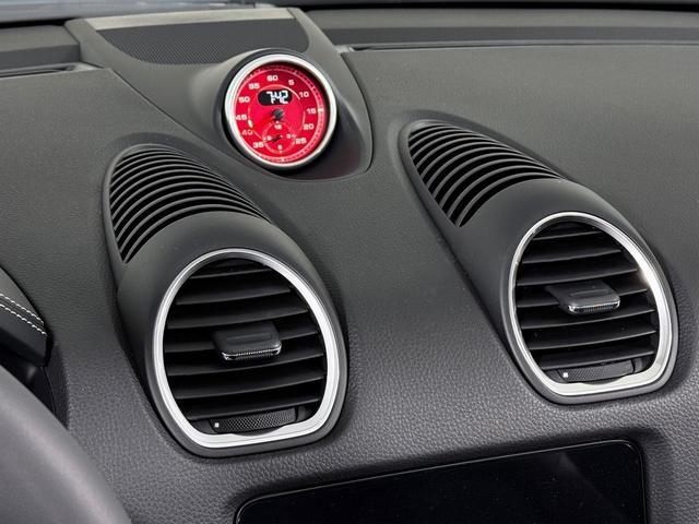 new 2025 Porsche 718 Boxster car, priced at $94,515