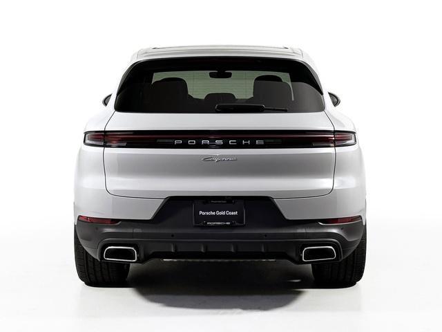 new 2025 Porsche Cayenne car, priced at $102,035