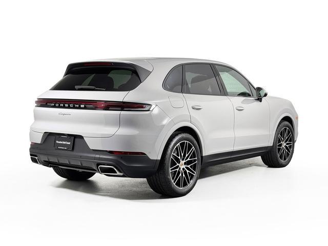 new 2025 Porsche Cayenne car, priced at $102,035