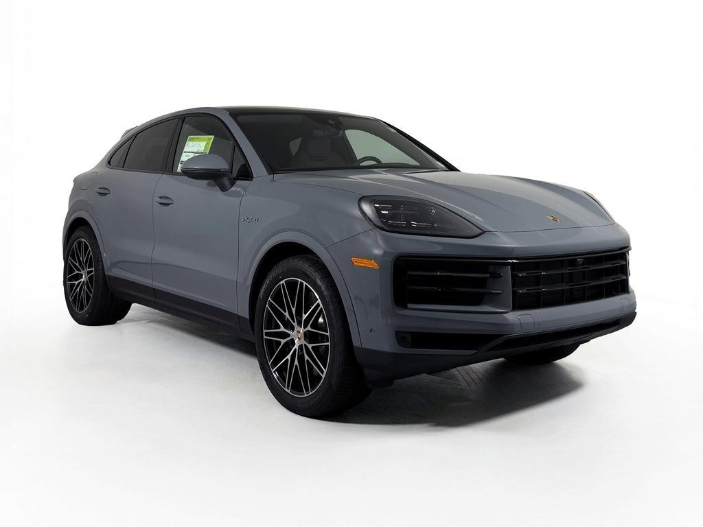 new 2025 Porsche Cayenne car, priced at $114,225
