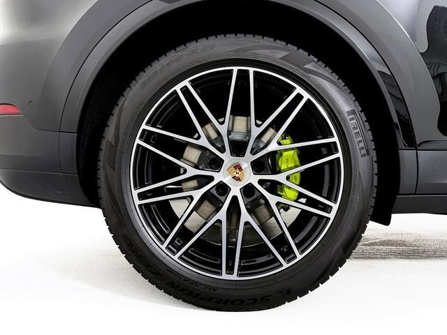 new 2026 Porsche Cayenne car, priced at $116,010