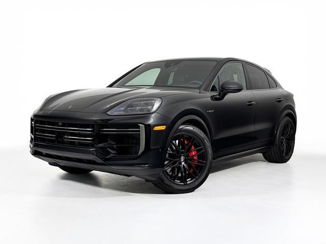 new 2025 Porsche Cayenne car, priced at $172,385