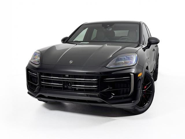 new 2025 Porsche Cayenne car, priced at $172,385