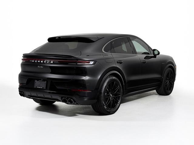 new 2025 Porsche Cayenne car, priced at $172,385