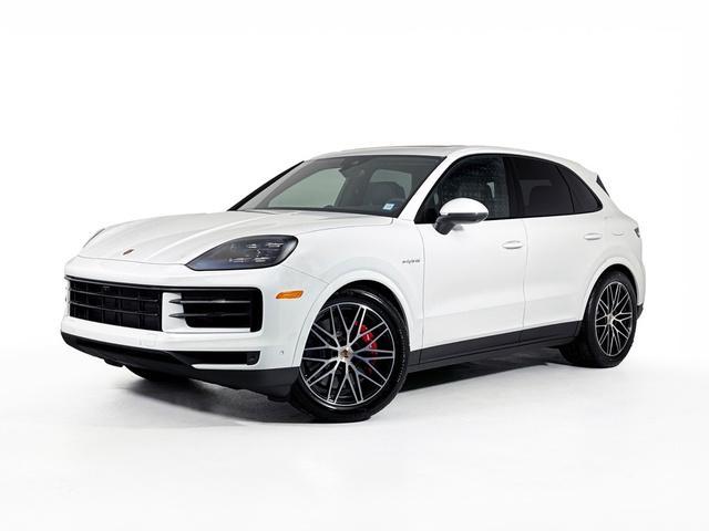 new 2025 Porsche Cayenne car, priced at $113,255