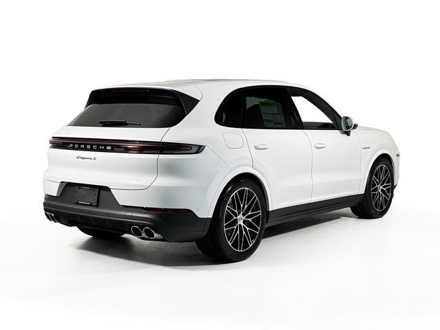 new 2025 Porsche Cayenne car, priced at $113,255