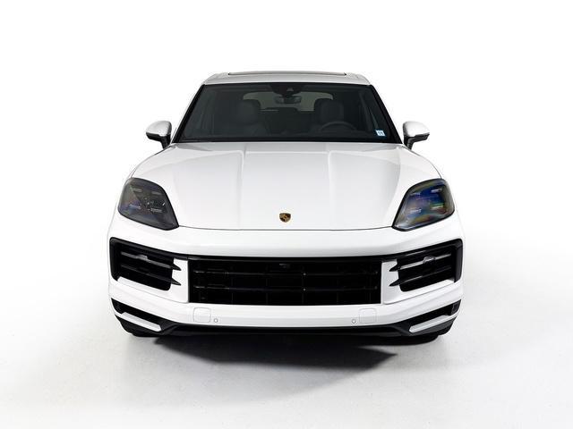 new 2025 Porsche Cayenne car, priced at $113,255