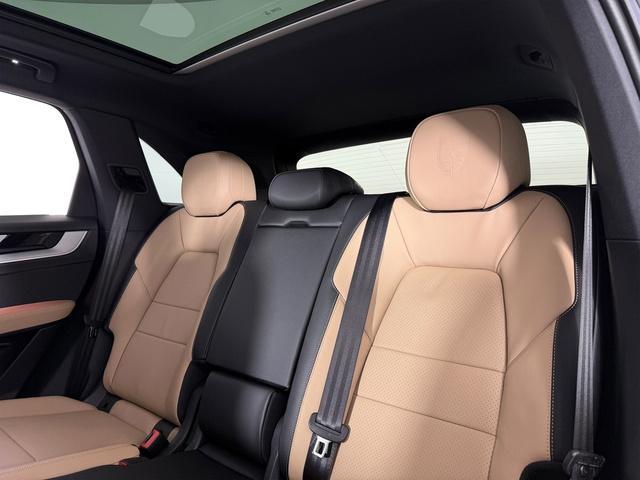 new 2025 Porsche Cayenne car, priced at $101,455