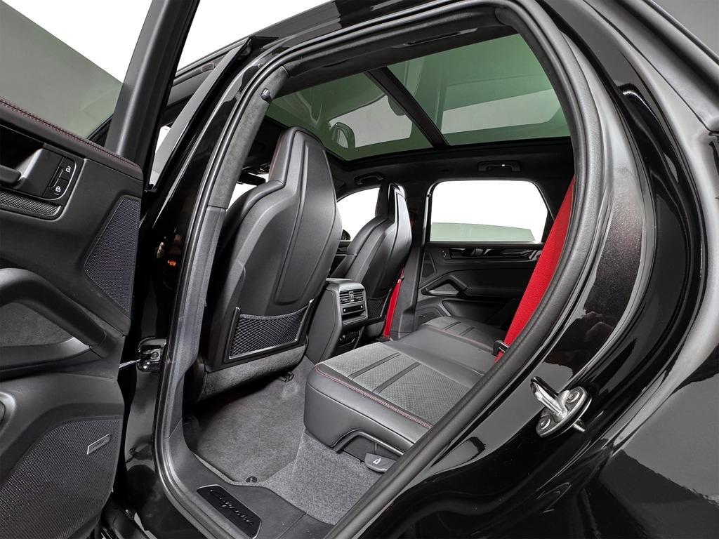 new 2025 Porsche Cayenne car, priced at $142,585