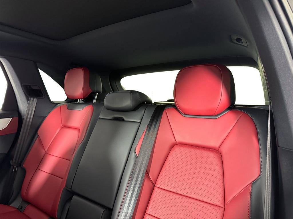 new 2025 Porsche Cayenne car, priced at $111,655