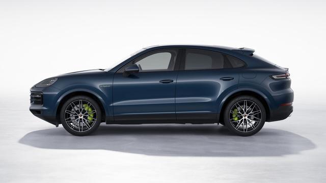 new 2025 Porsche Cayenne car, priced at $110,335