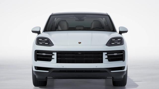 new 2025 Porsche Cayenne car, priced at $94,805