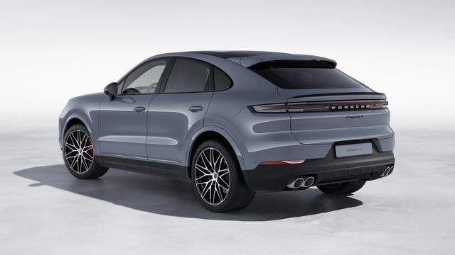 new 2025 Porsche Cayenne car, priced at $125,705
