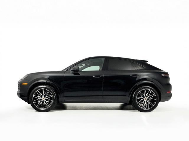 new 2025 Porsche Cayenne car, priced at $102,605