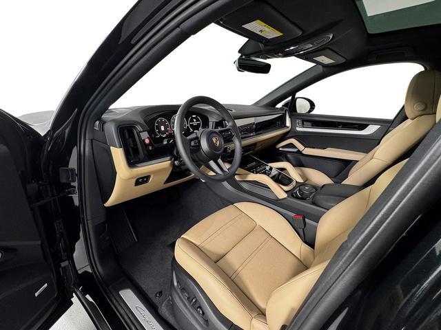 new 2025 Porsche Cayenne car, priced at $102,605