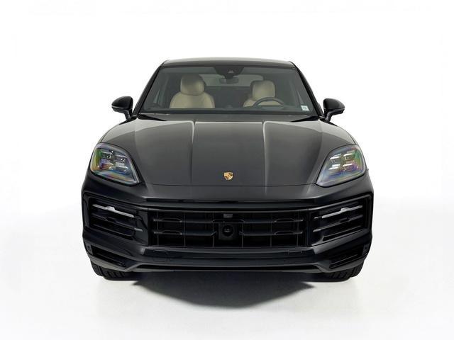new 2025 Porsche Cayenne car, priced at $102,605