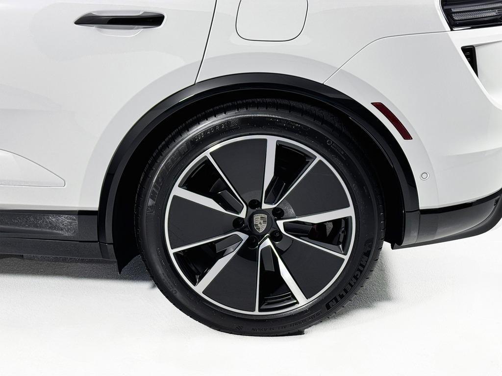 used 2025 Porsche Macan car, priced at $109,900