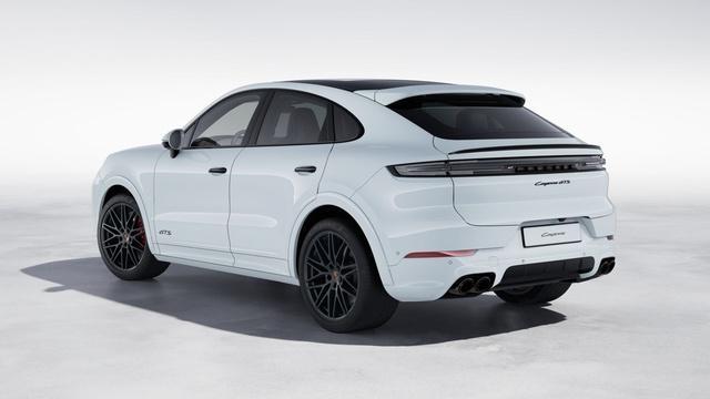 new 2025 Porsche Cayenne car, priced at $141,675