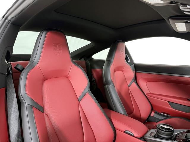 new 2026 Porsche 911 car, priced at $168,400