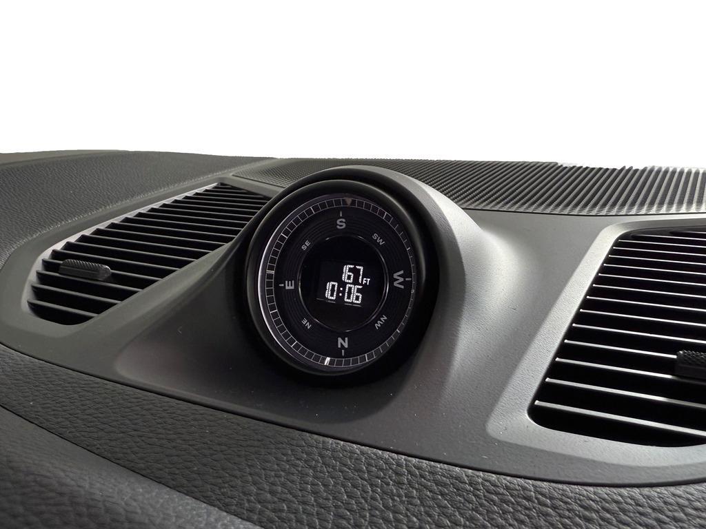 new 2025 Porsche Cayenne car, priced at $128,905