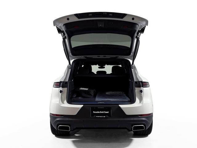 new 2026 Porsche Cayenne car, priced at $112,590